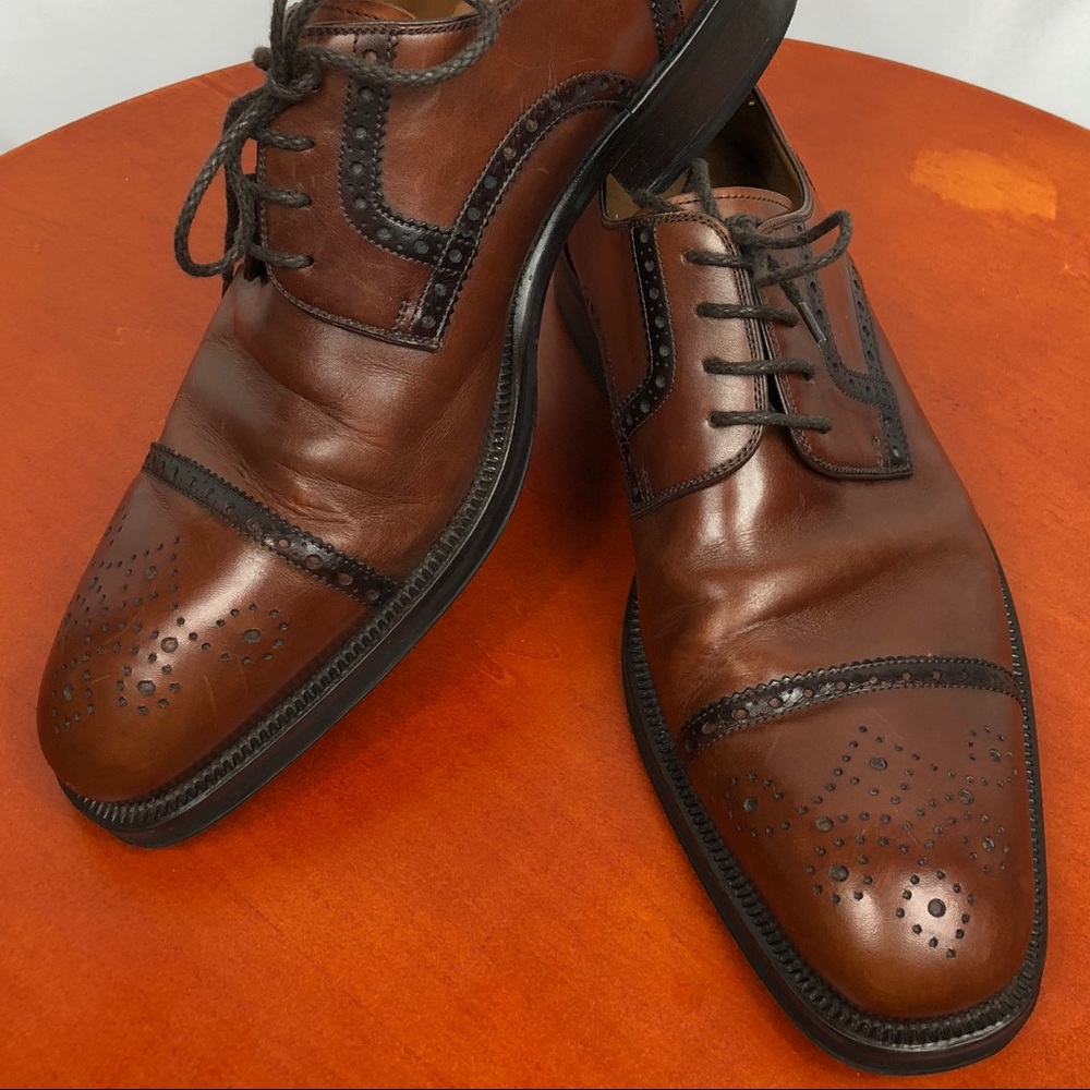 Magnanni Wingtip Oxford Lace Up Men’s Dress Shoes